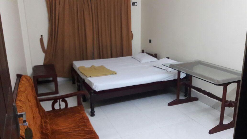 Poonthanam Guest House Guruvayur Exterior photo